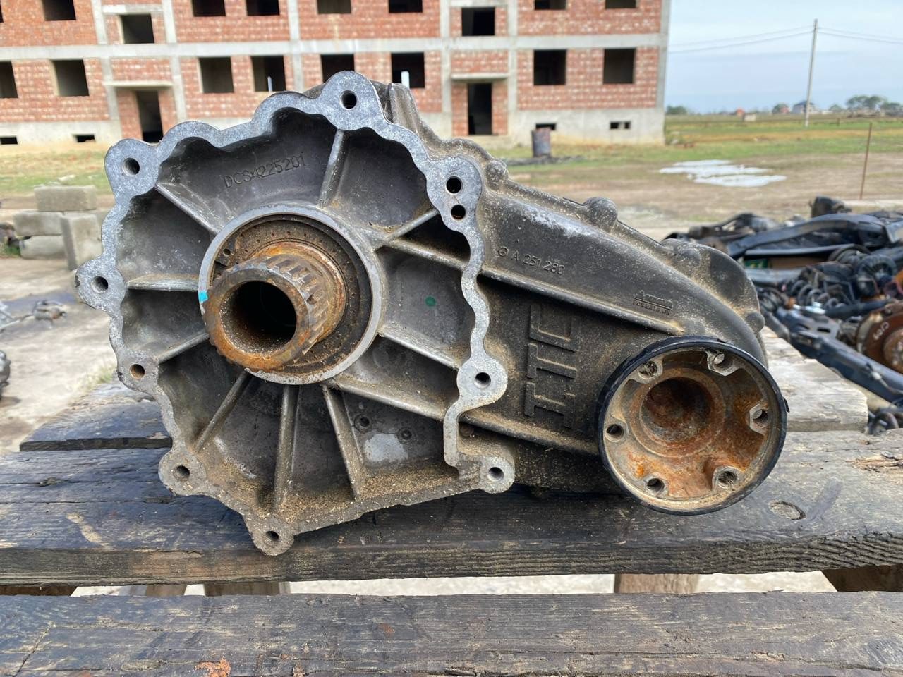 Коробка раздаточная Mercedes M/W164 2005-2011