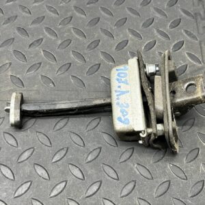 Ограничитель двери задний Ford Focus/2 2004-2011