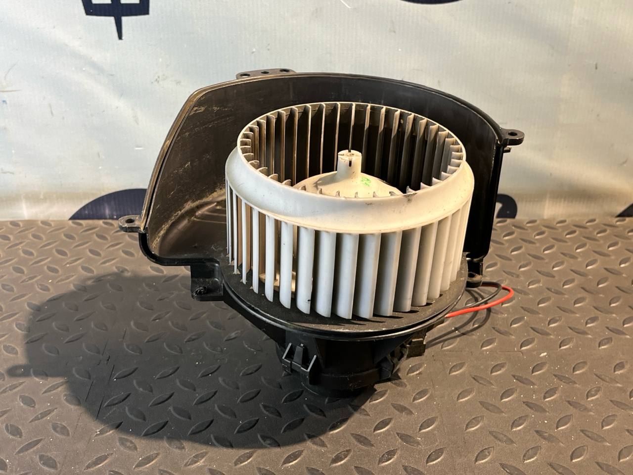 Моторчик отопителя Opel Astra/H 2004-2014