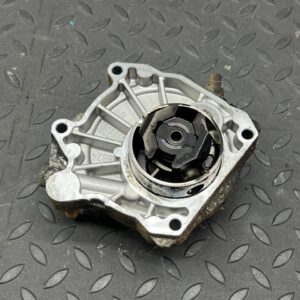 Насос вакуумный Opel Zafira/B 2005-2014