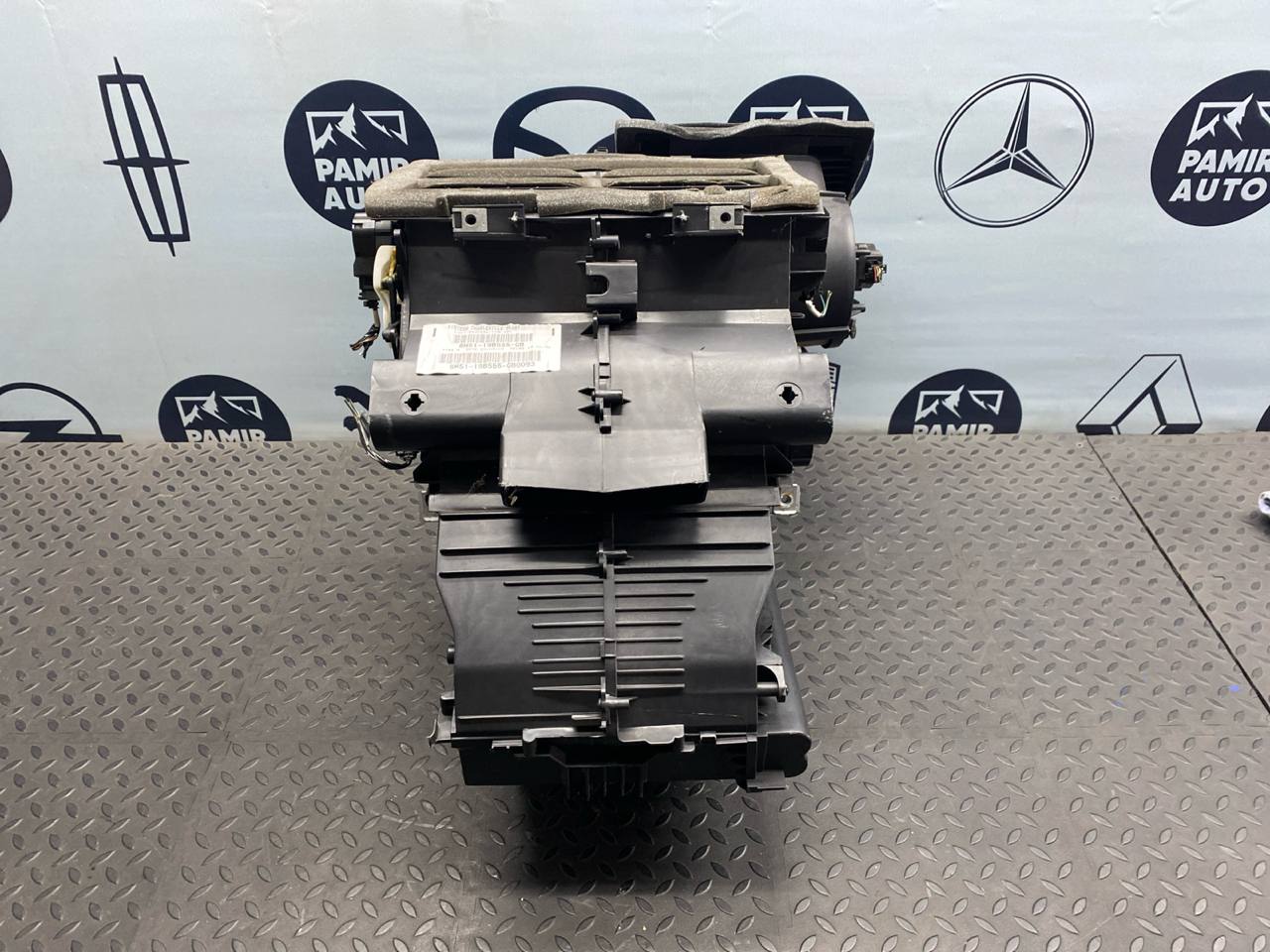 Корпус отопителя Ford Focus/2 2004-2011