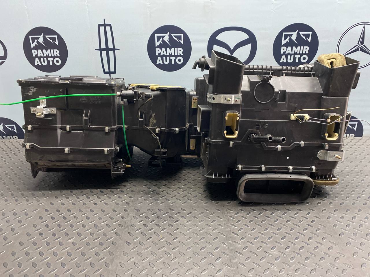 Корпус отопителя Mercedes E/W210 1995-2003