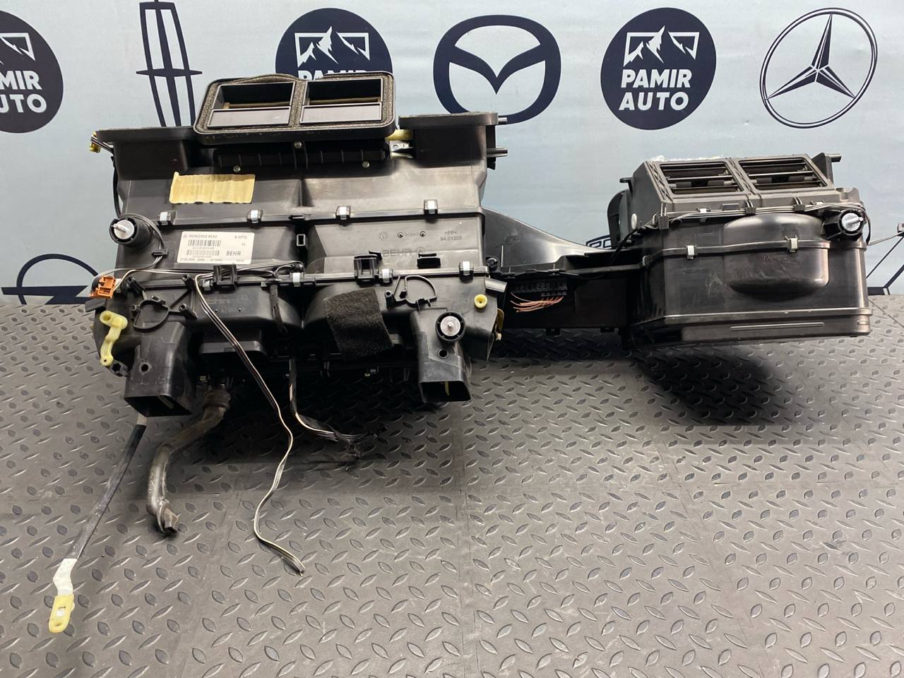 Корпус отопителя Mercedes E/W211 2002-2009