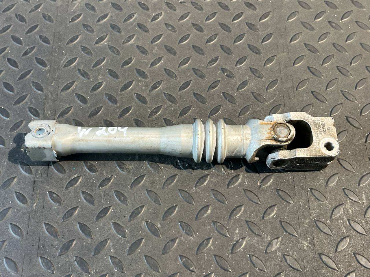 Кардан рулевой Mercedes C/W204 2006-2015