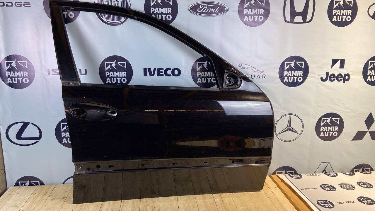 Дверь передняя правая Mercedes E/W211 2002-2009