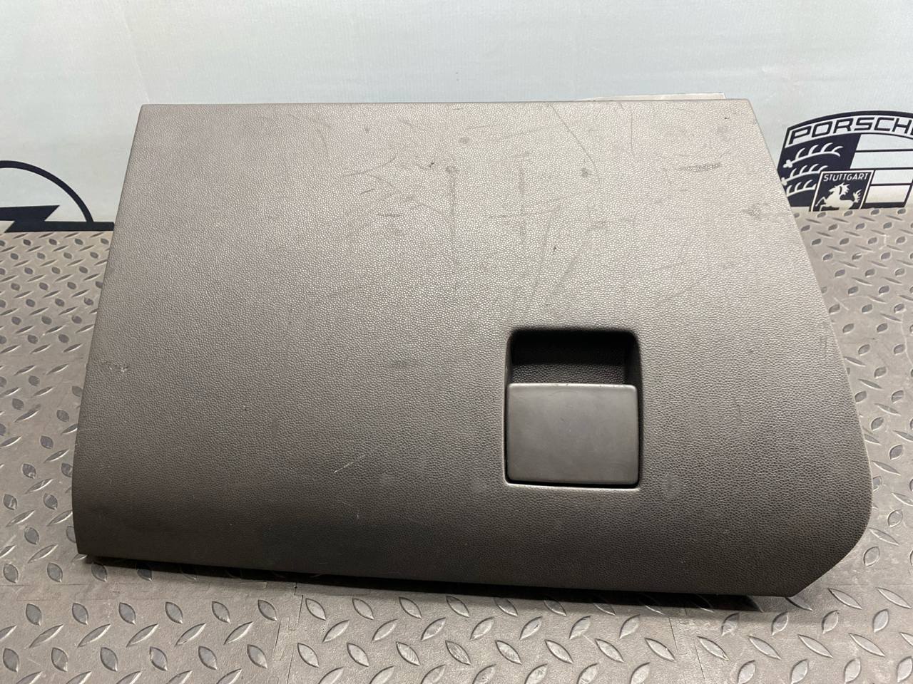 Бардачок Opel Astra/H 2004-2014