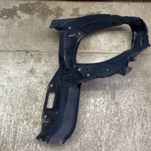 Кронштейн фары левый Mercedes M/W164 2005-2011