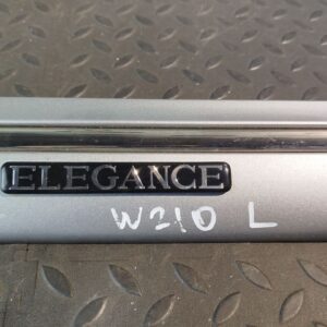 Молдинг крыла передний левый Mercedes E/W210 1995-2003