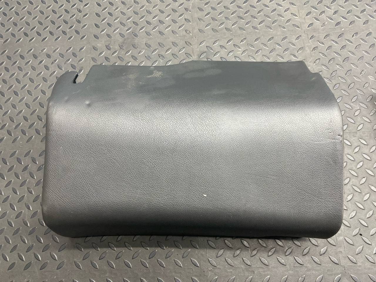 Бардачок Mercedes C/W203 2000-2008