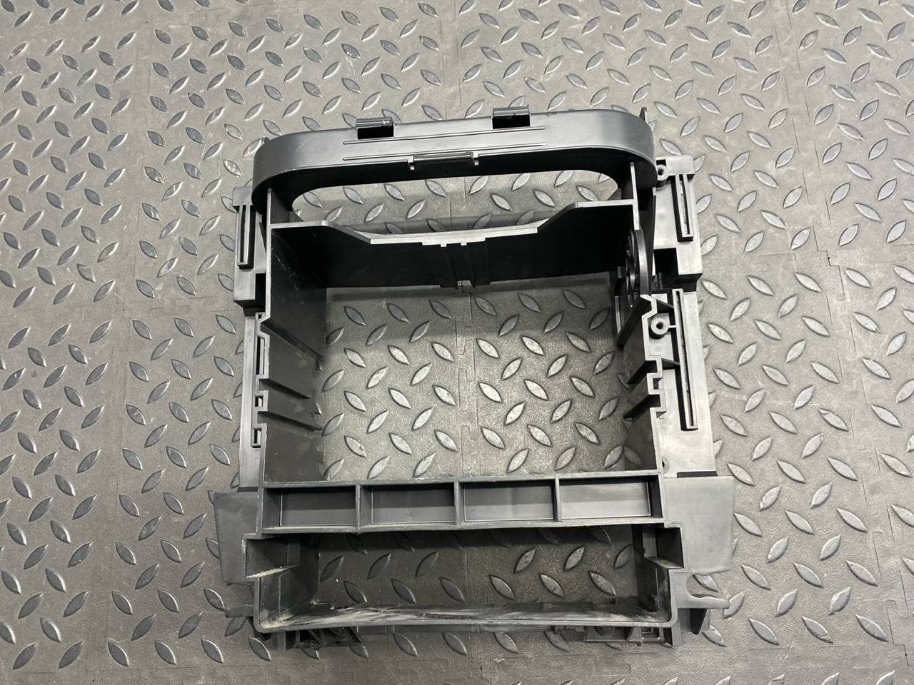 Рамка магнитолы Mercedes C/W203 2000-2008