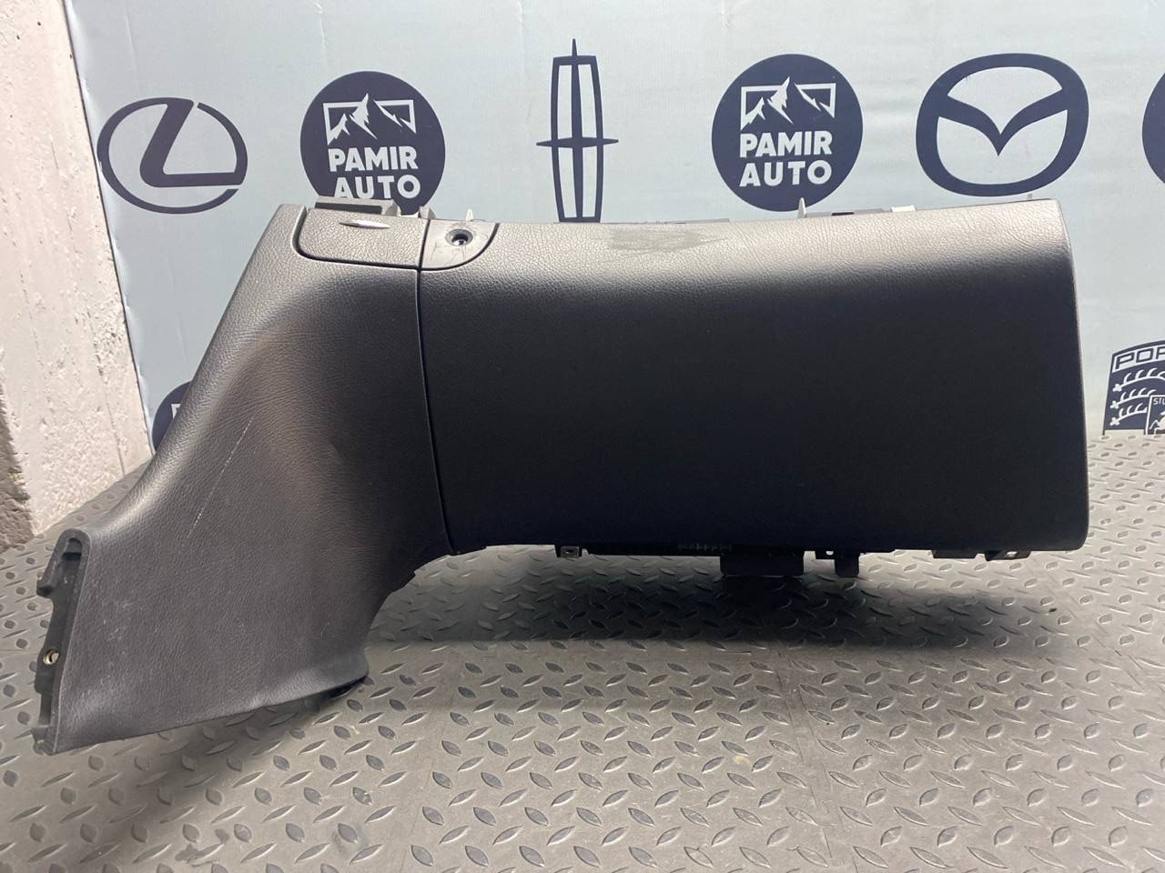 Бардачок Mercedes E/W211 2002-2009