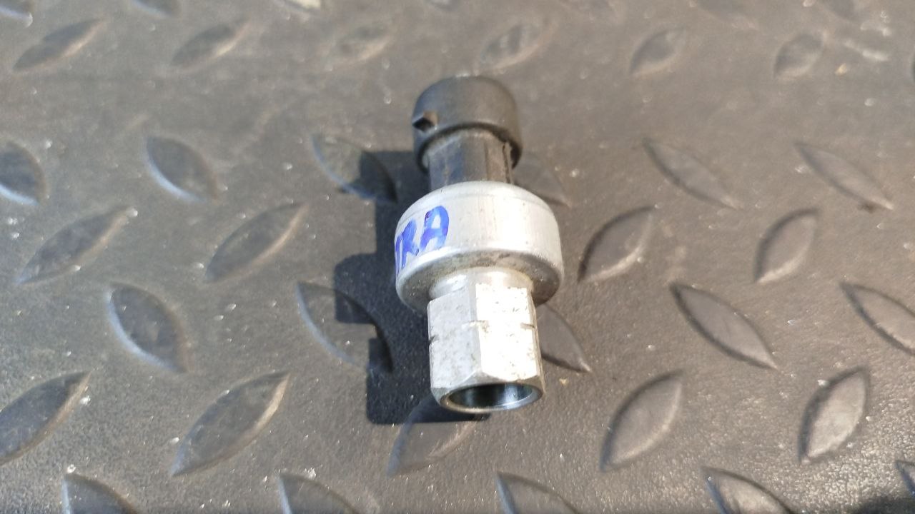 Датчик кондиционера Opel Astra/H 2004-2014