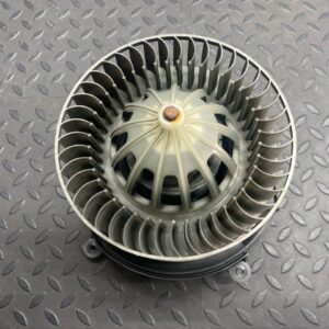 Моторчик отопителя Mercedes E/W211 2002-2009