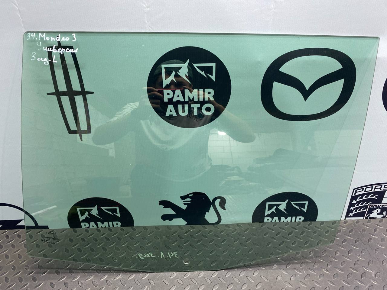 Стекло двери заднее левое Ford Mondeo/3 2000-2007