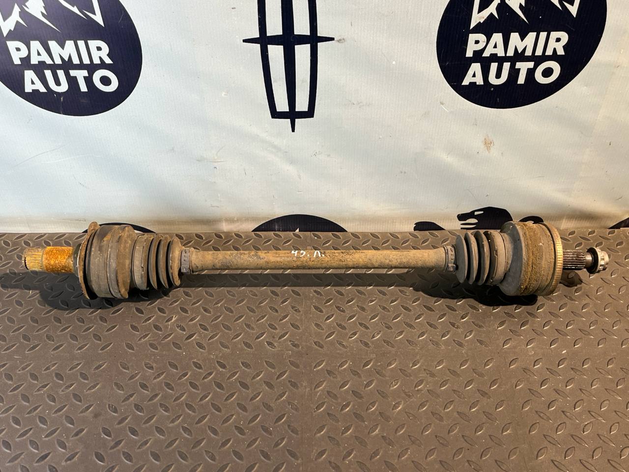 Полуось задняя Mercedes C/W203 2000-2008