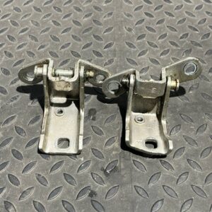 Петля двери задняя левая Ford Mondeo/3 2000-2007