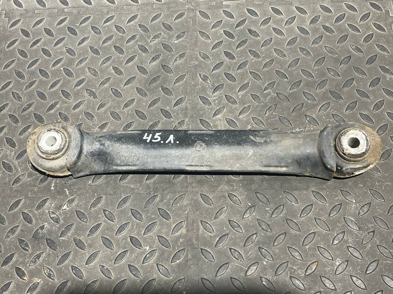 Рычаг задний Mercedes C/W203 2000-2008