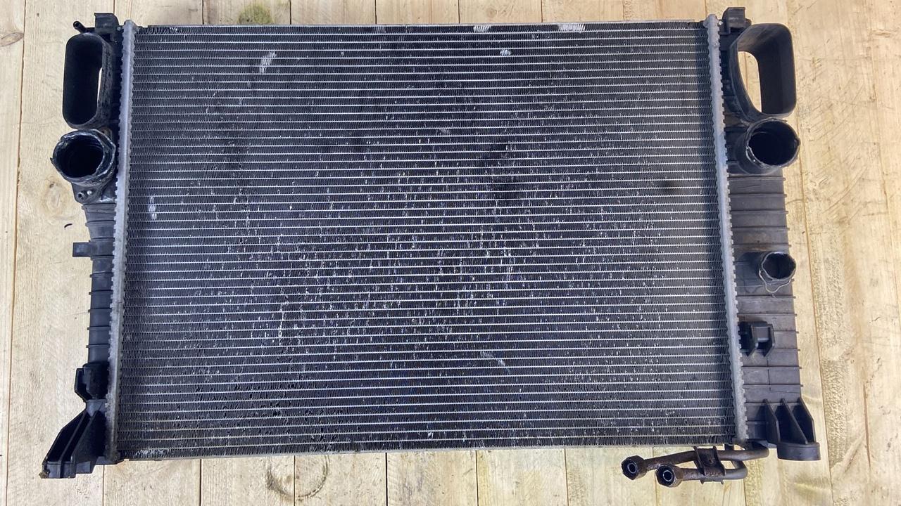 Радиатор ОЖ Mercedes E/W211 2002-2009