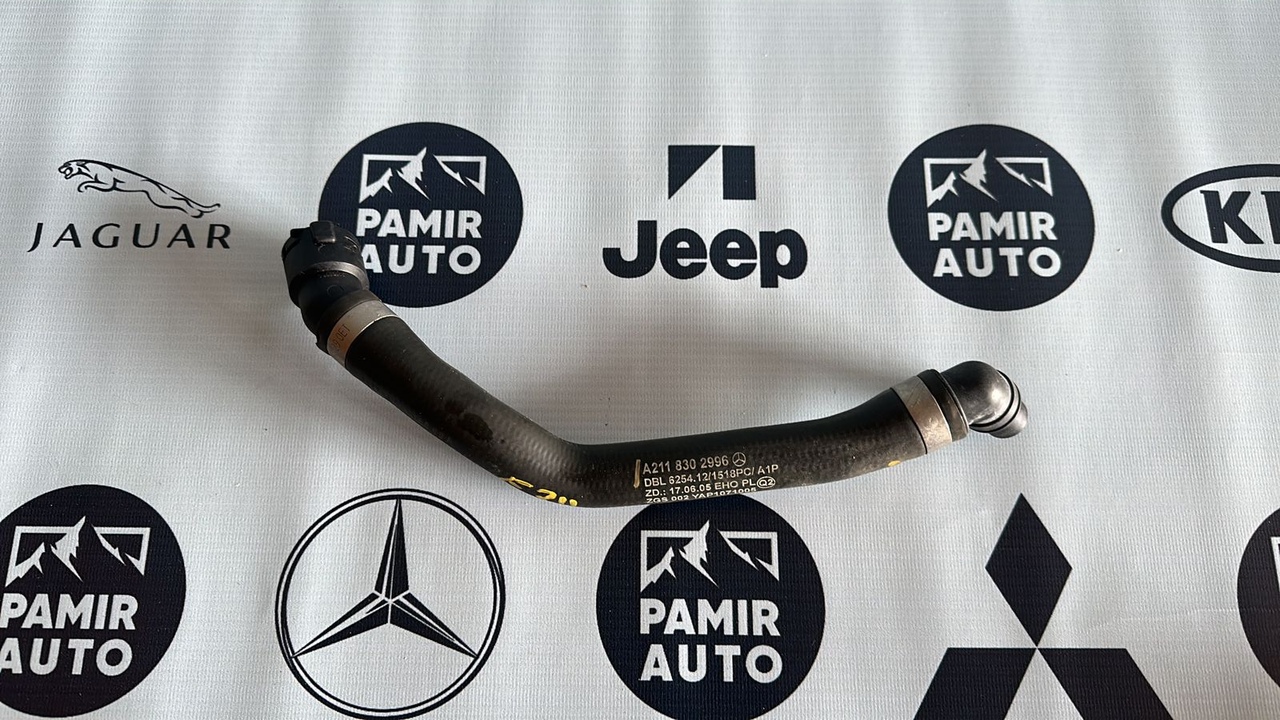 Патрубок ОЖ Mercedes E/W211 2002-2009