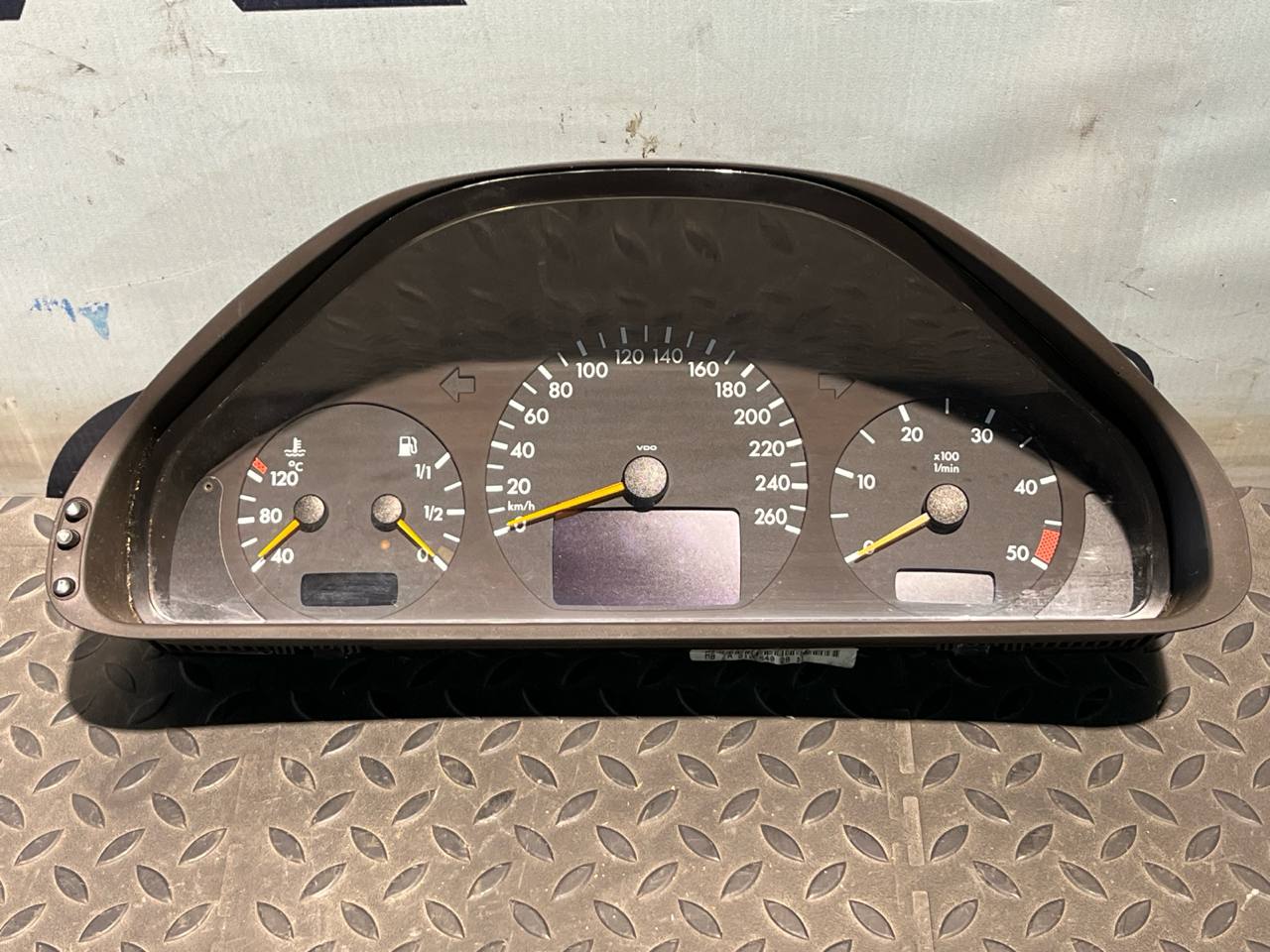 Комбинация приборов (Щиток) Mercedes E/W210 1995-2003