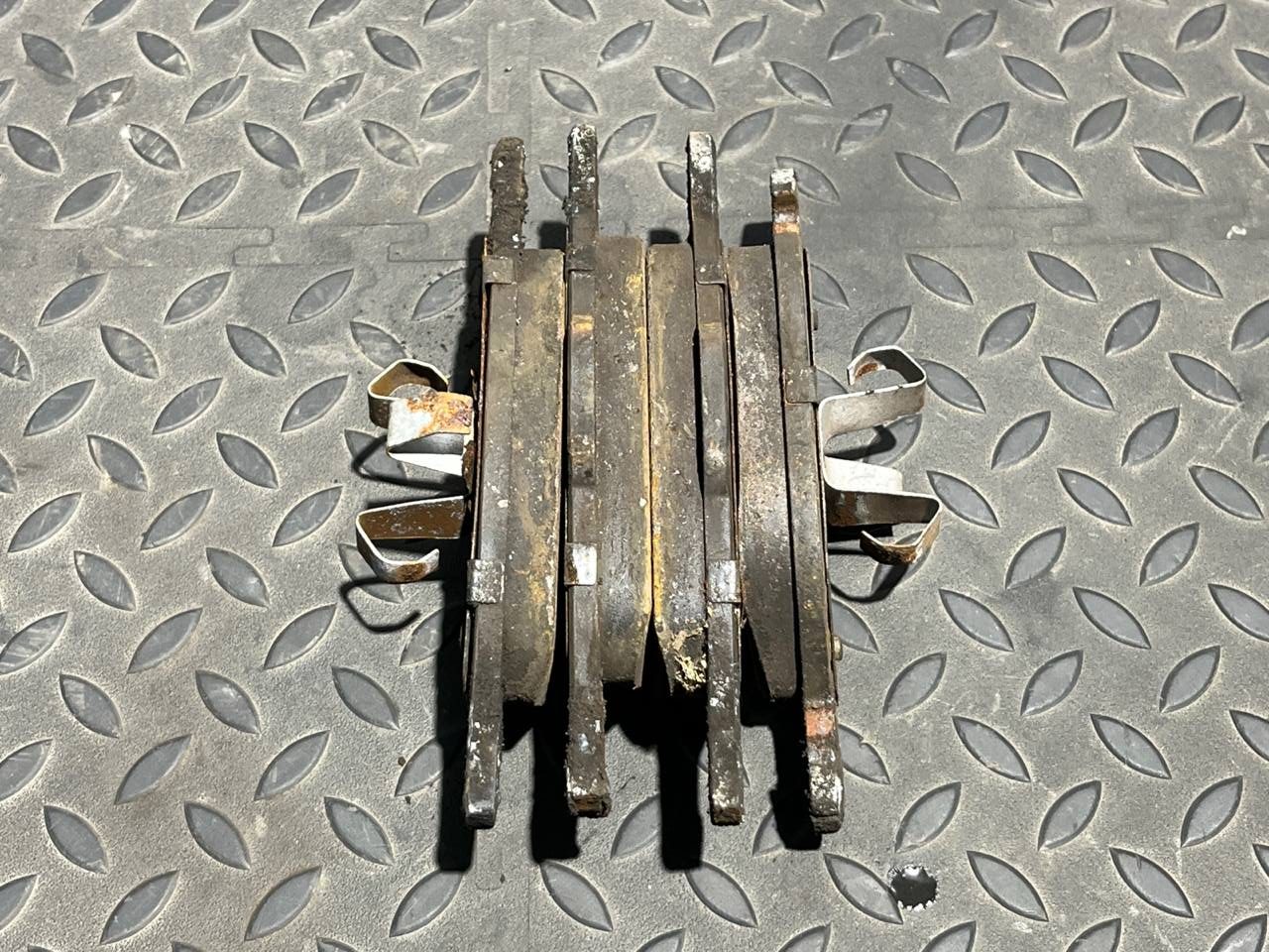 Колодки тормозные передние Ford Focus/2 2004-2011