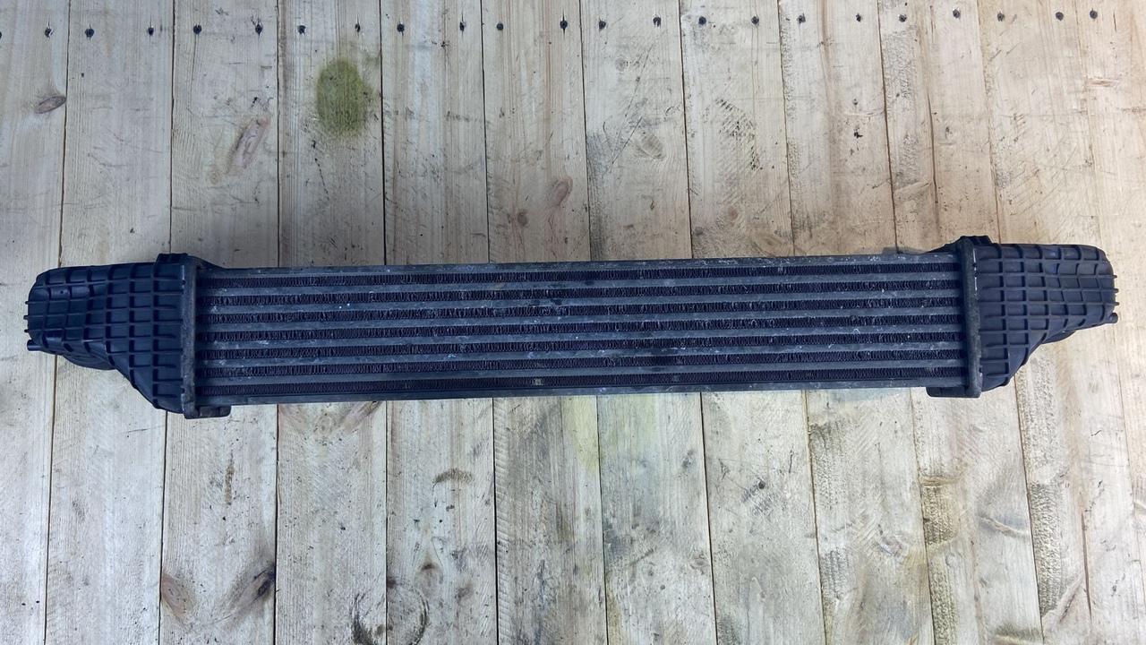 Интеркулер Mercedes E/W211 2002-2009