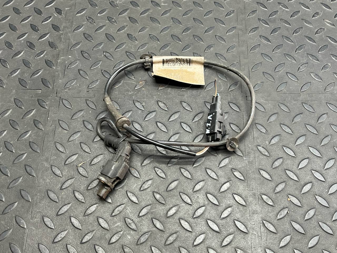 Датчик ABS задний Ford Focus/2 2004-2011