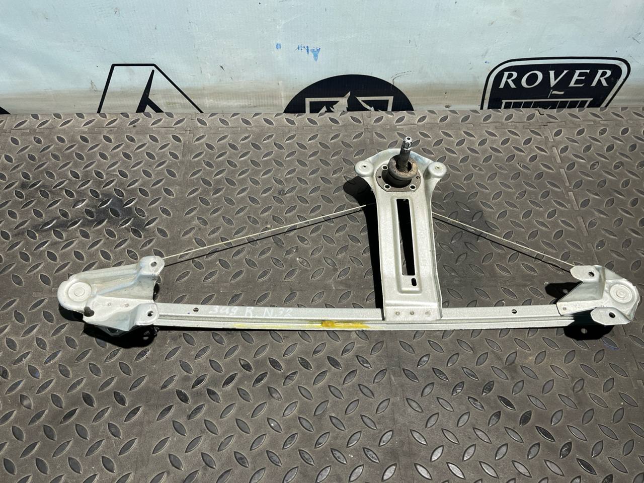 Стеклоподъемник задний правый Opel Zafira/B 2005-2014