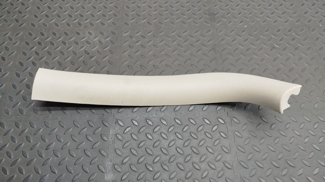 Обшивка двери багажника Chrysler PT Cruiser 2000-2010