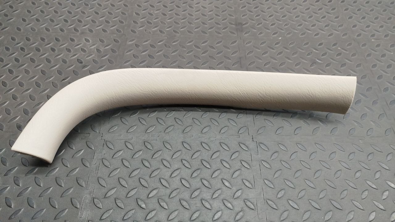 Обшивка двери багажника Chrysler PT Cruiser 2000-2010