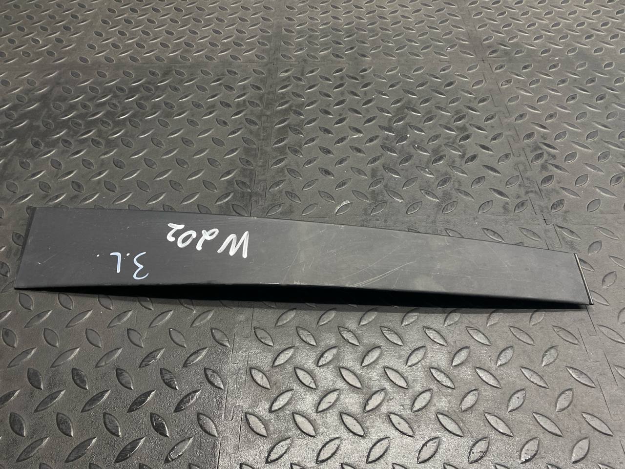 Накладка двери задняя левая Mercedes C/W202 1993-2001