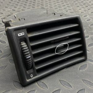 Дефлектор воздушный правый Mercedes C/W202 1993-2001