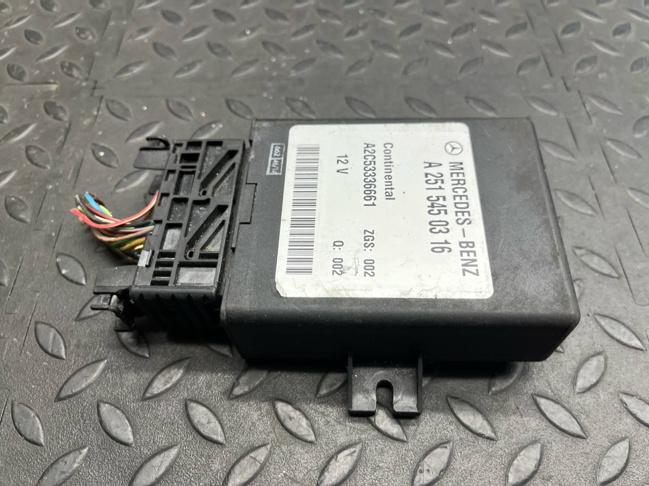 Блок управления подвеской Mercedes E/W211 2002-2009