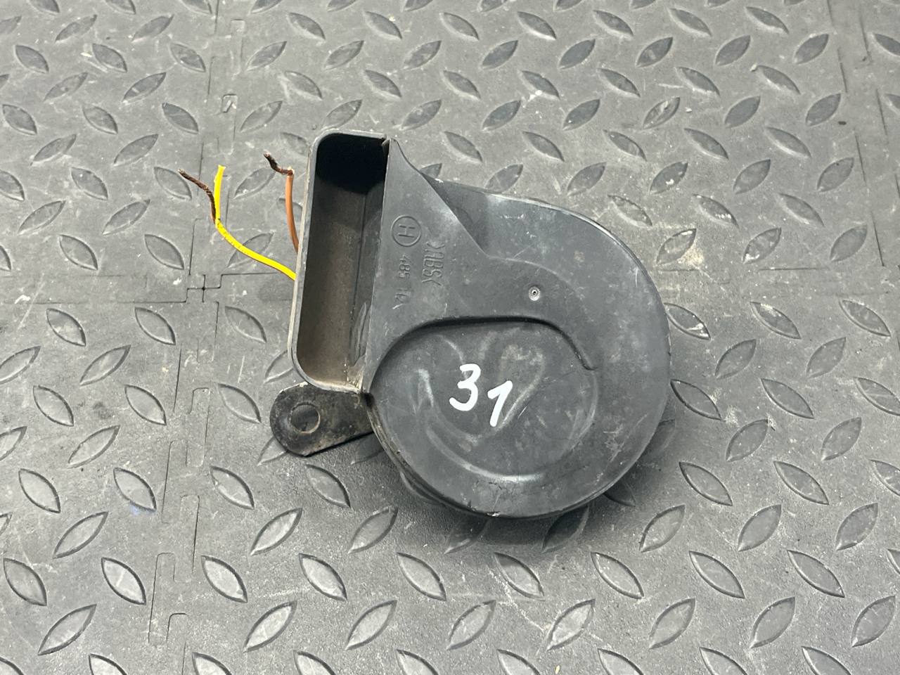 Сигнал звуковой Mercedes E/W210 1995-2003