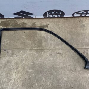 Накладка двери задняя правая Mercedes C/W202 1993-2001