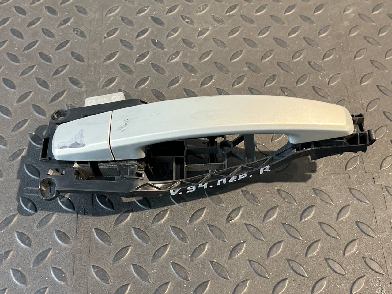 Ручка двери передняя правая Opel Astra/H 2004-2014