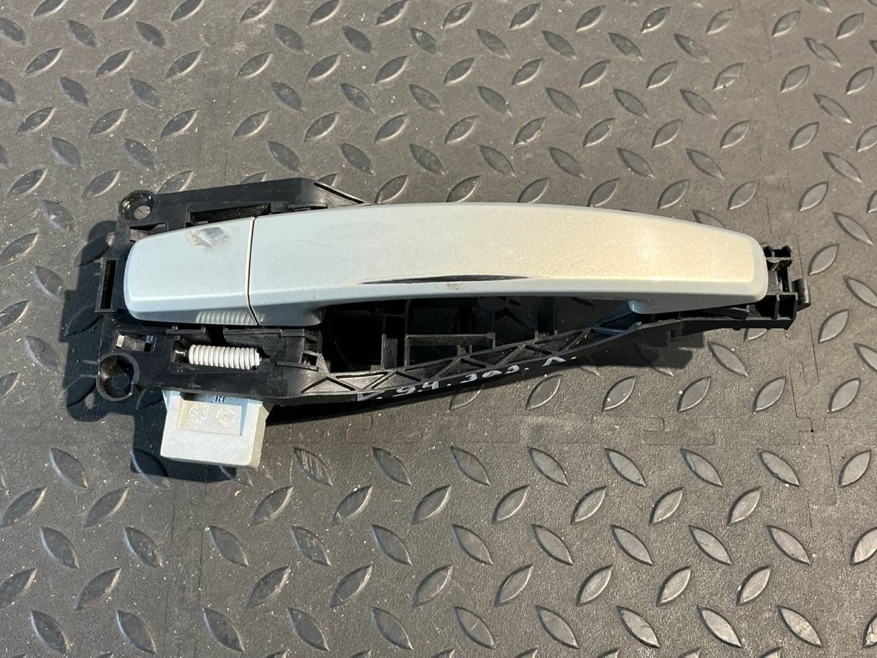 Ручка двери задняя левая Opel Astra/H 2004-2014