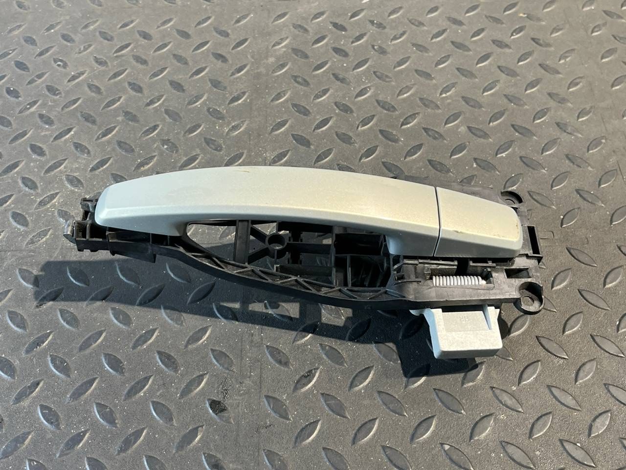 Ручка двери задняя правая Opel Astra/H 2004-2014