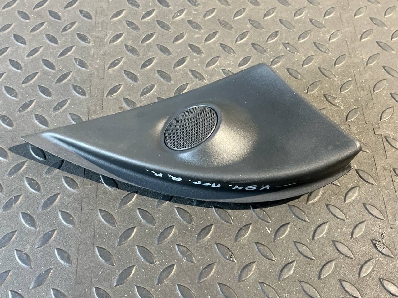 Накладка зеркала правая Opel Astra/H 2004-2014