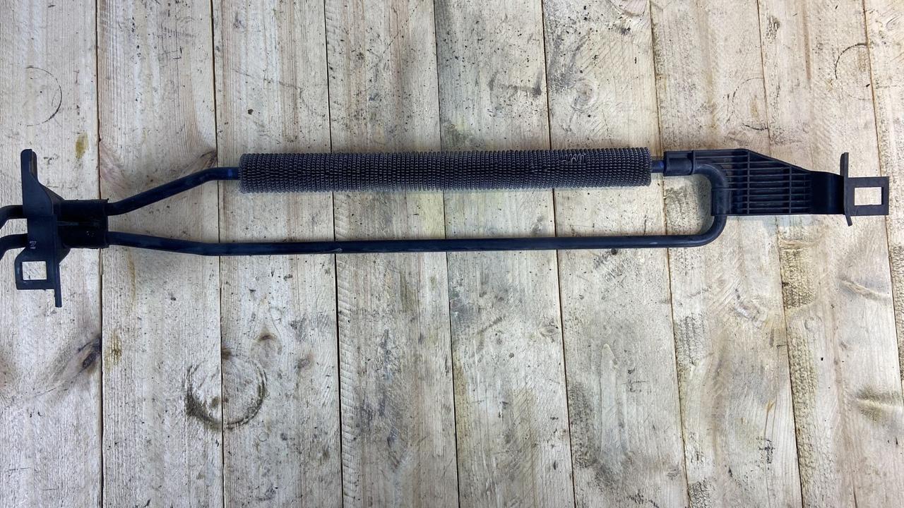 Радиатор ГУР Mercedes E/W211 2002-2009