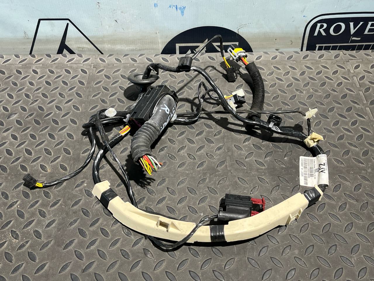 Проводка двери передняя правая Opel Astra/H 2004-2014