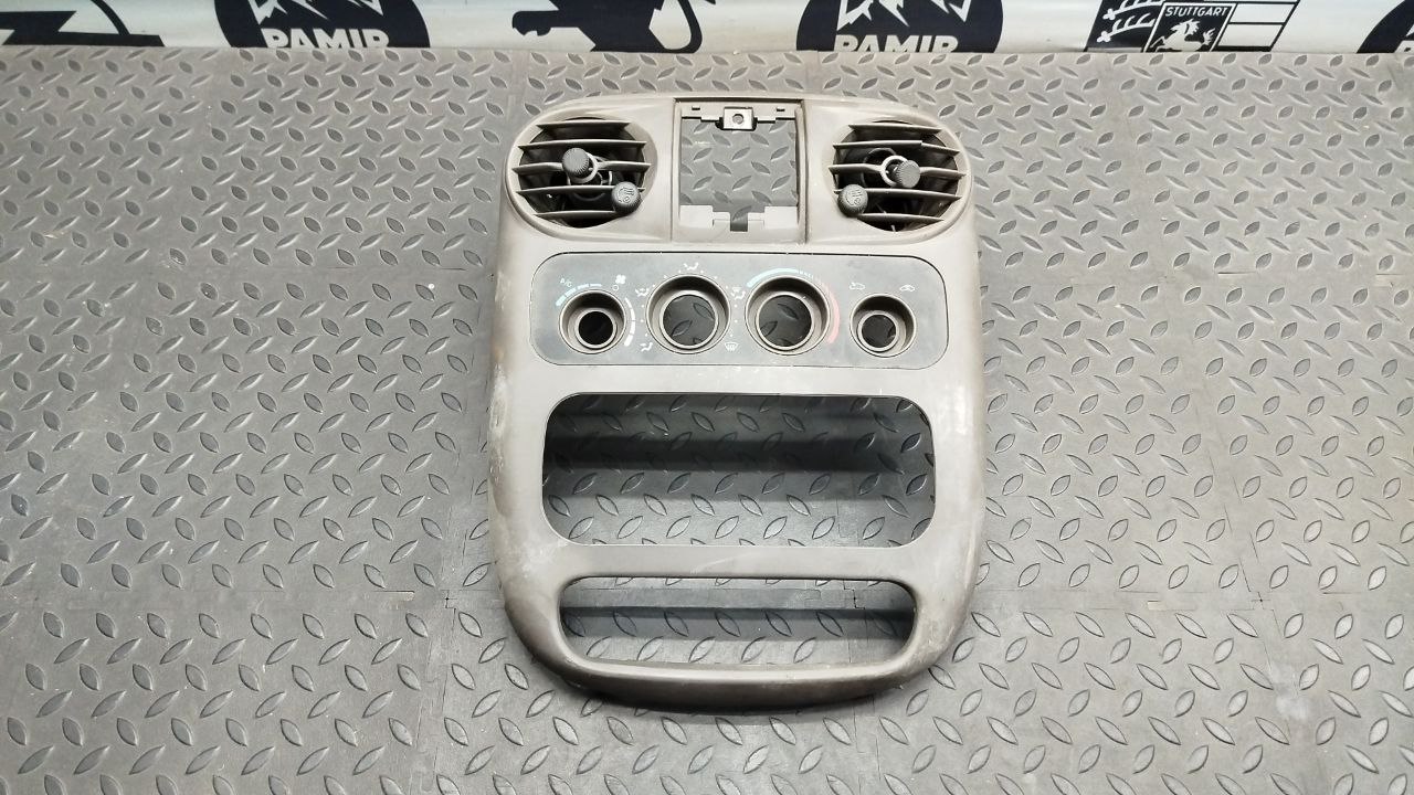 Накладка на торпедо Chrysler PT Cruiser 2000-2010