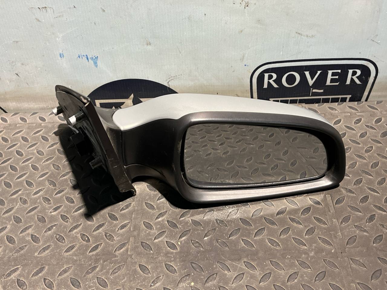 Зеркало правое Opel Astra/H 2004-2014