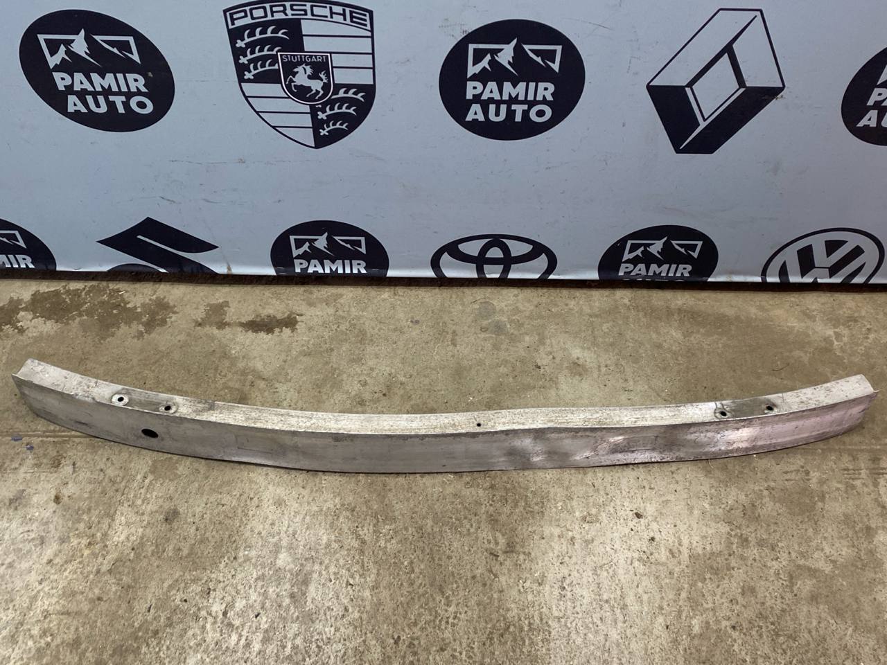 Усилитель бампера передний Mercedes B/W245 2005-2011