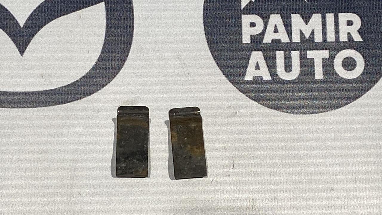 Скоба радиатора Mercedes E/W211 2002-2009