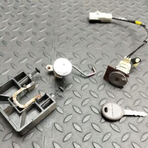 Личинка замка двери Chrysler PT Cruiser 2000-2010