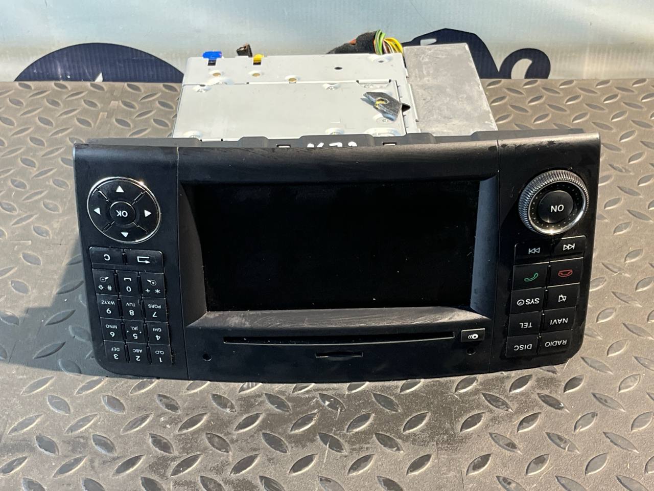 Магнитола Mercedes M/W164 2005-2011