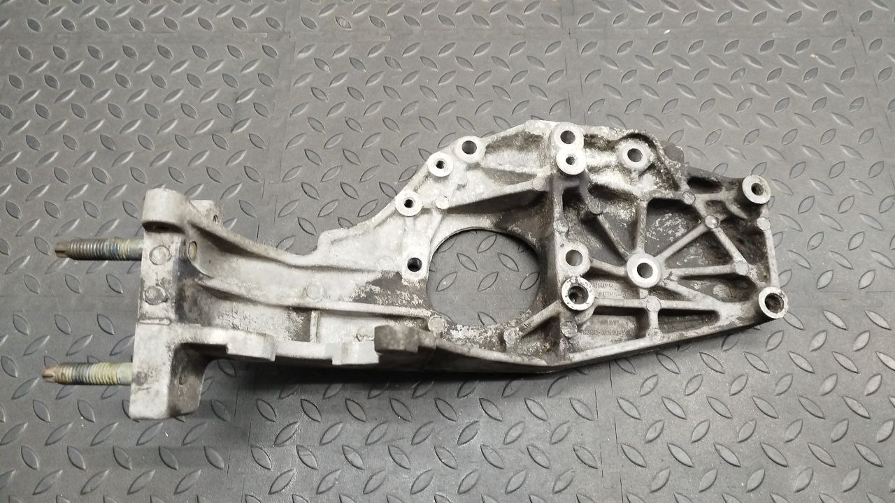 Кронштейн генератора Ford Mondeo/2 1996-2000