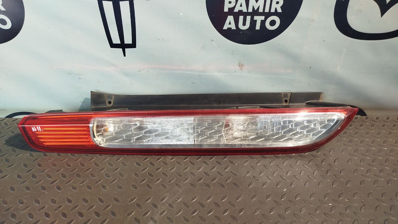 Фонарь задний левый Ford Focus/2 2004-2011