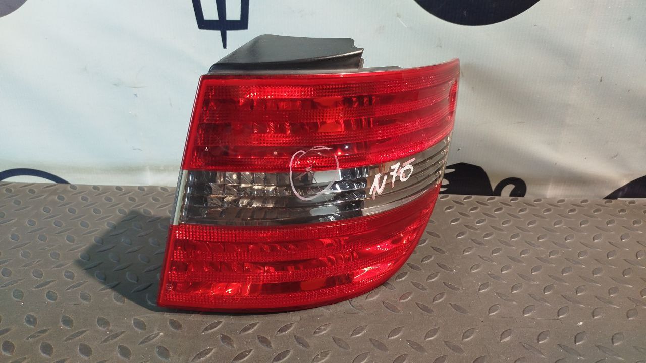 Фонарь задний наружный правый Mercedes B/W245 2005-2011